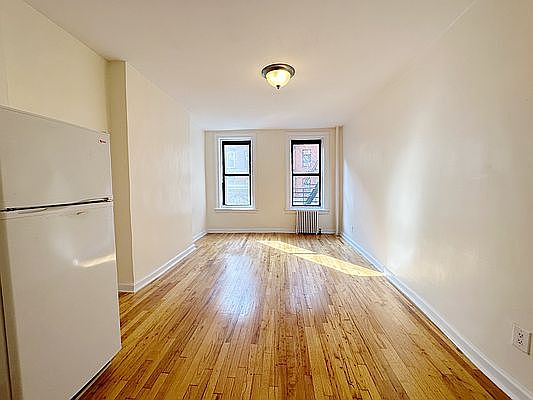2nd image of 327 E 54th St APT 1A