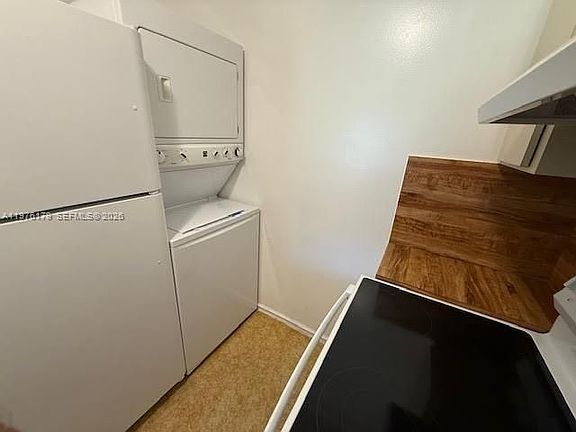 4th image of 2A-1250 NE 119th St #2A