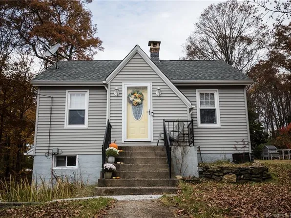 138 Brooks Hill Road, Wolcott, CT 06716