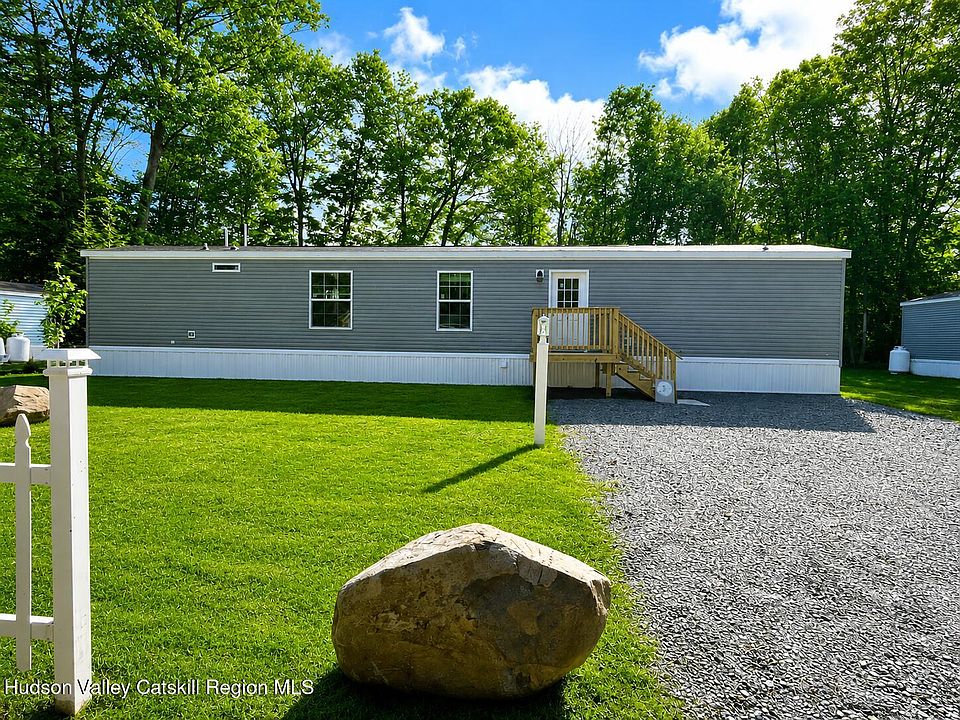 1st image of 21 Oak Way