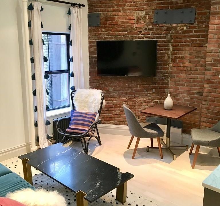 1st image of 156 Stanton St #3B