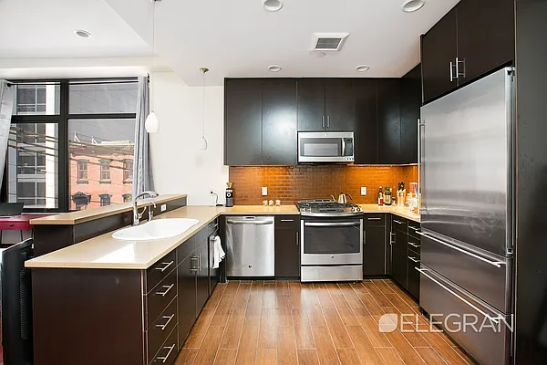 Rented by (Legacy) Elegran | media 18