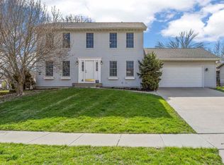 48 Galway Cir, Iowa City, IA 52246