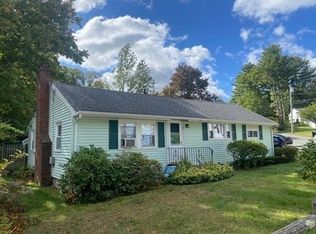 55 Border Rd, Holbrook, MA 02343