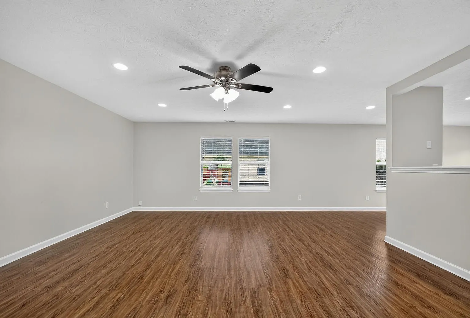 7753 Sunflower Dr — Photo 4