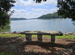 133 Oak Point Ln, Stony Point, NC 28678