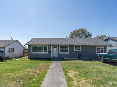 502 N Earl Road, Moses Lake, WA, 98837