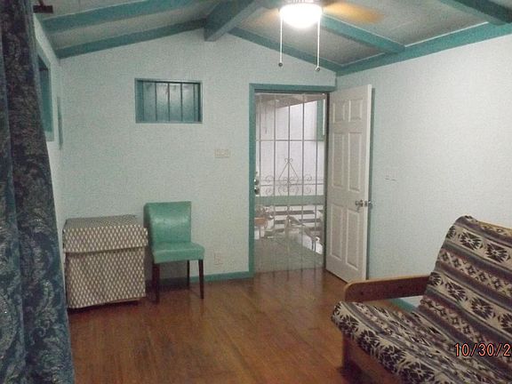4th image of 2-27-761 Kaieie Rd #2