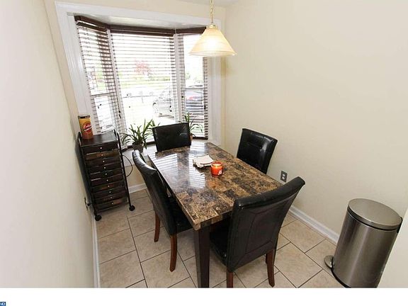 4th image of 83 Kanabe Dr