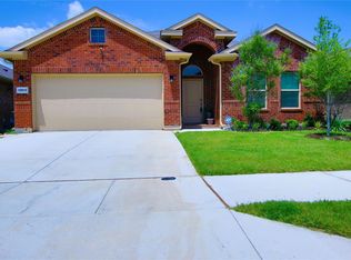 15813 Caballero Dr, Justin, TX 76247