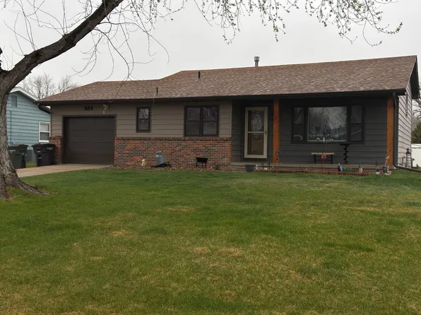 924 Brentwood Ave, Hastings, NE 68901