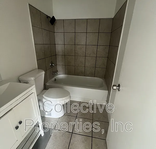 3965 Logan Ave #3 — Photo 6