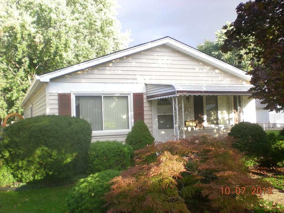 1st image of 23146 Vance Ave