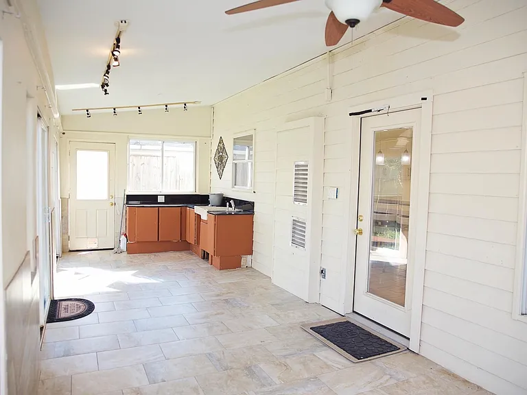 18234 Sable Tree Dr — Photo 26