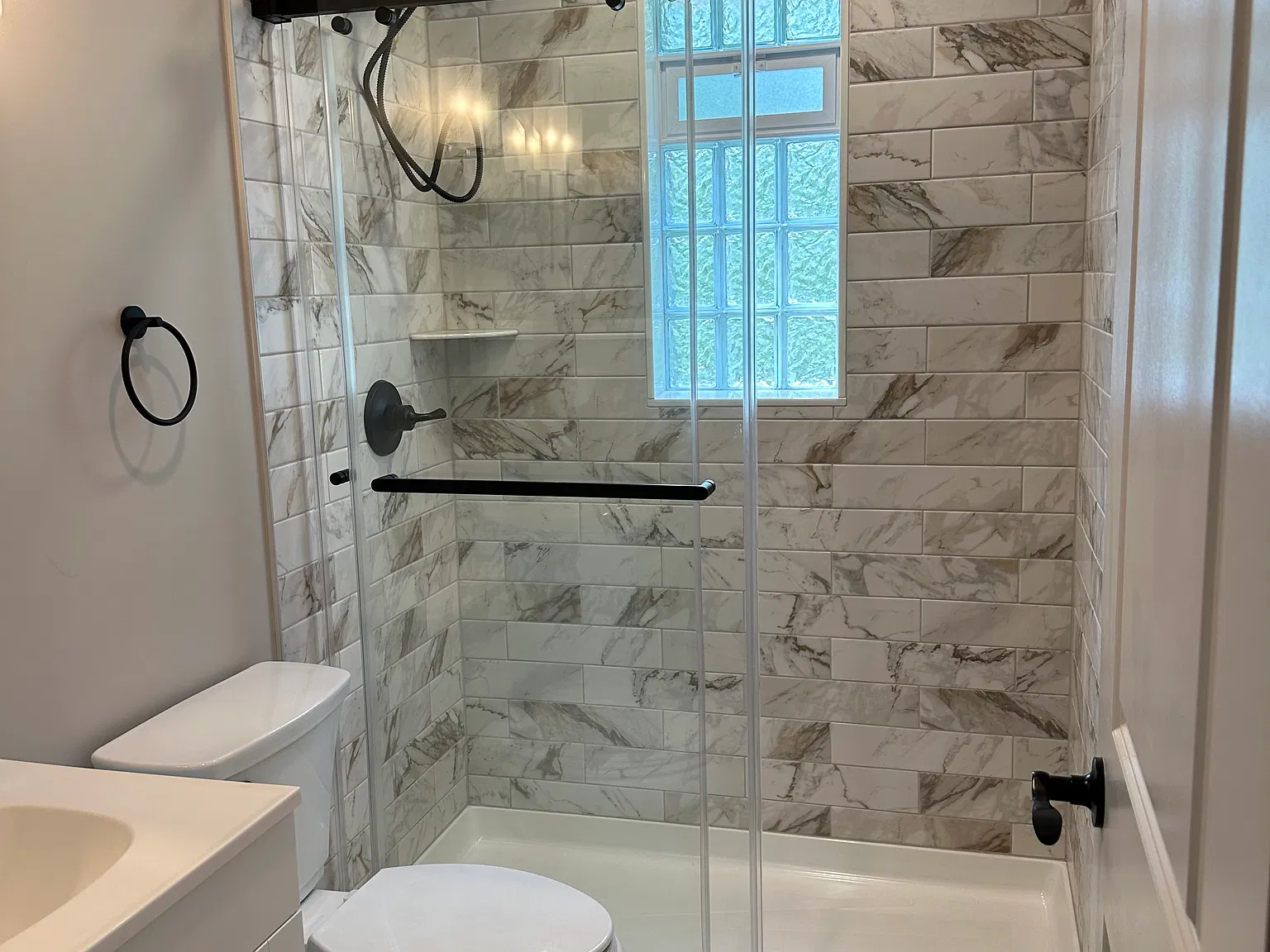 2 bed, 980 sqft, $1,400 — Photo 3