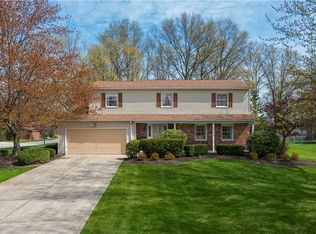 26800 Gershwin Dr, Westlake, OH 44145