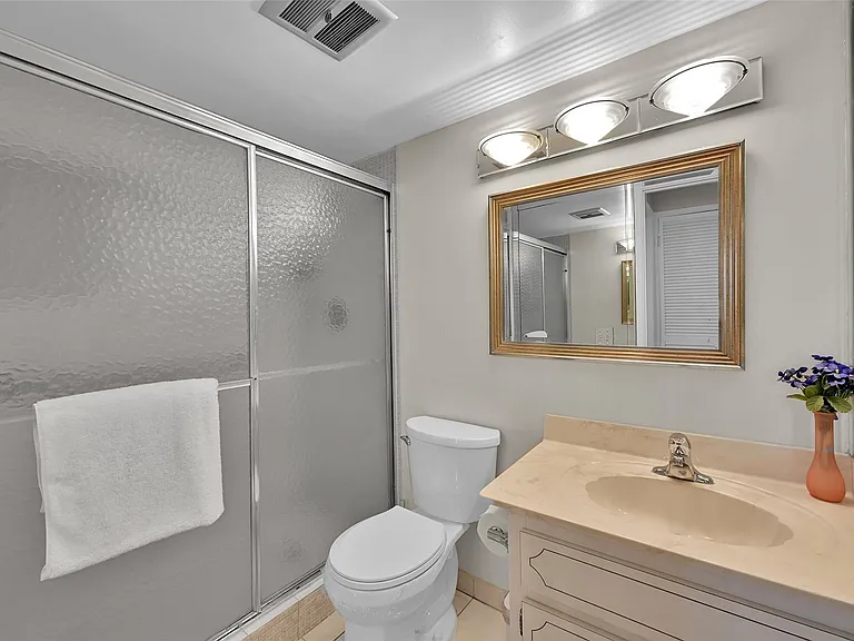 2350 NE 14th Street Cswy #609 — Photo 19