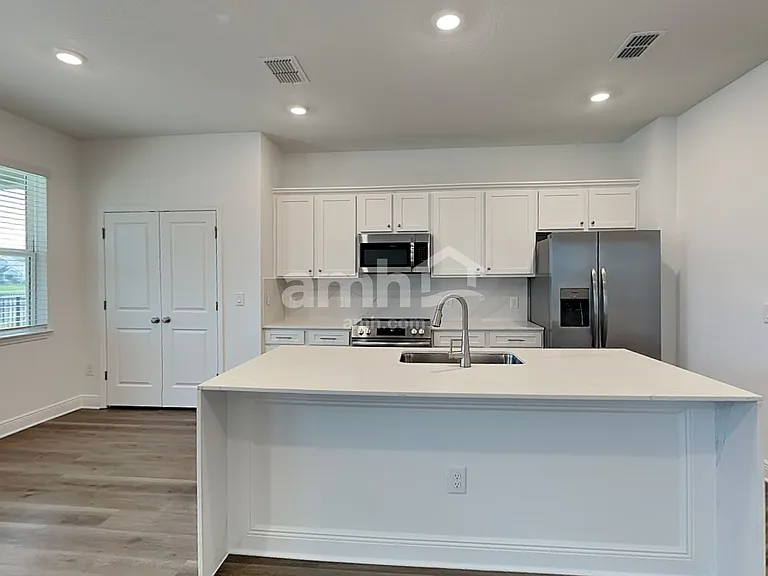 5350 Boulder Creek Cv — Photo 4