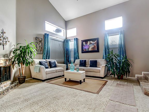 4th image of 16441 Goldentree Ave