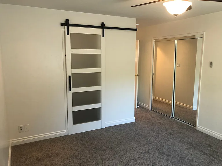 985 Bermuda Dr — Photo 27
