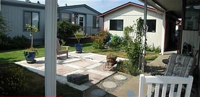 2nd image of 9805 Alaska St S