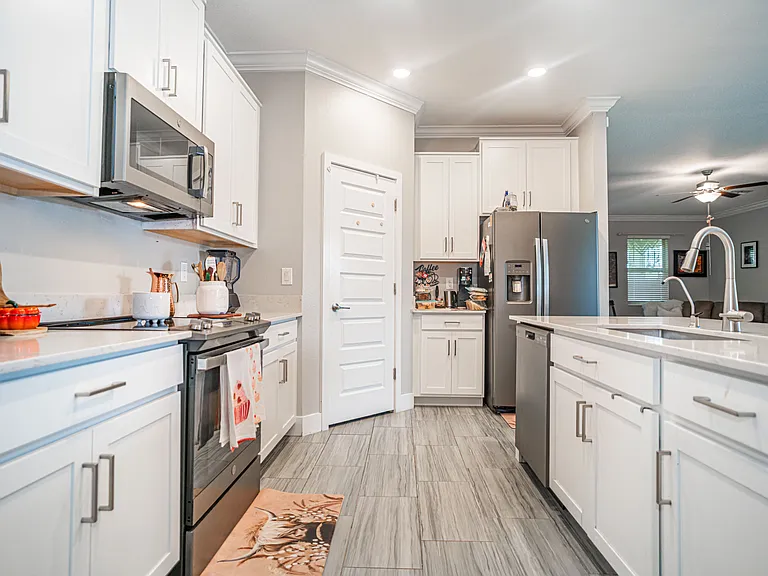 9882 Campanula Ct — Photo 5