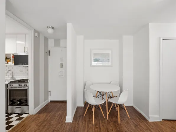 195 Willoughby Avenue image 4 of 5