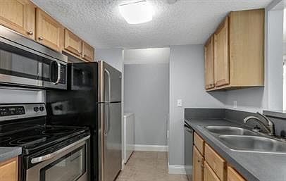3rd image of 100 Fairway Park Blvd Unit 1304