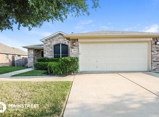 2912 Oakshire St, Denton, TX 76209