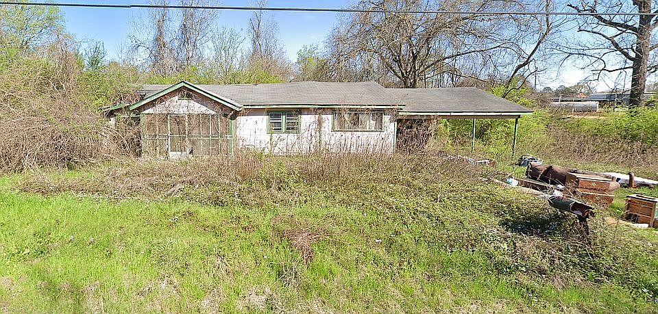 1st image of 139 Ouachita Road 303