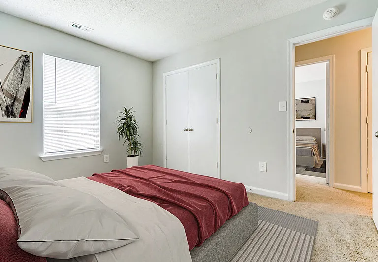 River Birch at Town Center Apartments — Photo 18