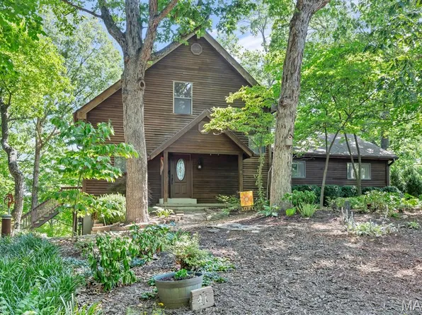 41 High Trails Dr, Eureka, MO 63025