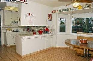 4th image of 265 Kottinger Dr