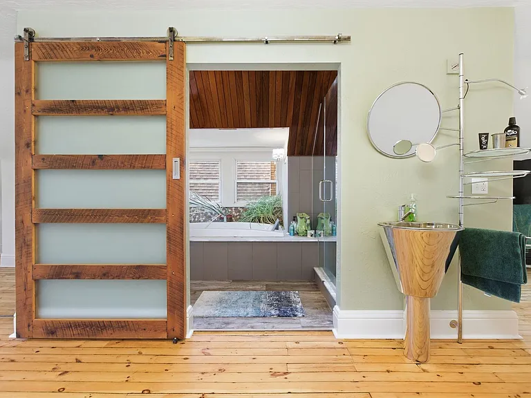 1524 Murray Ave — Photo 38