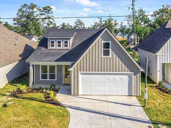 3rd image of 2117 Aubrianna Ln