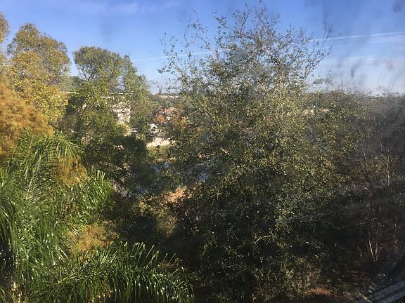 5th image of 3242 Lake Bayshore Dr