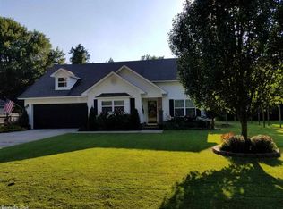107 Drennan Dr, Beebe, AR 72012