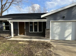2293 Manley Dr, Sun Prairie, WI 53590
