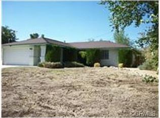 23922 Tocaloma Rd, Apple Valley, CA 92307