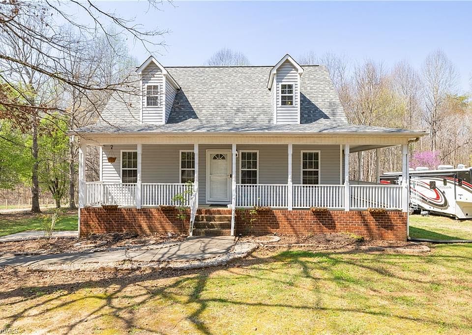 1st image of 4082 Snyder Ridge Ln