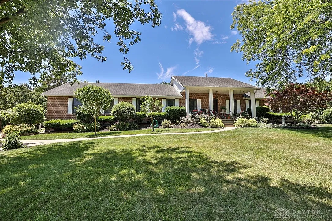 3629 N Dayton Lakeview Rd photo 1