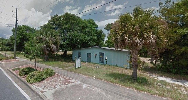 1st image of 2304 N E St