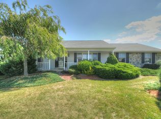 23 School House Rd, Hereford, PA 18056