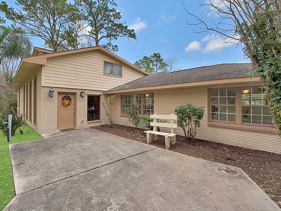 3rd image of 12309 Pine Oak Dr