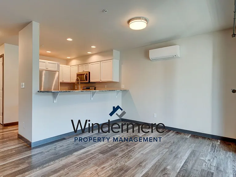 1651 SW Mulberry Pl #E202 — Photo 3