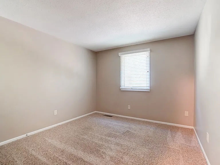 5931 Spring Oak Ct — Photo 17