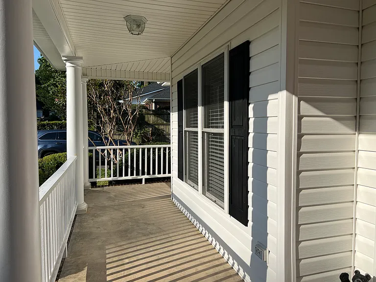 247 Palace Dr — Photo 4