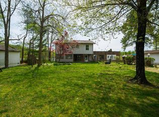 7825 Hawthorne Rd, La plata, MD 20646