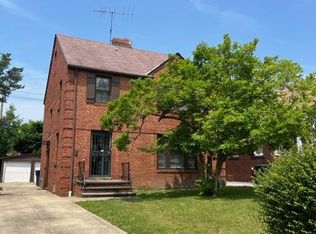 3587 Blanche Rd, Cleveland Heights, OH 44118