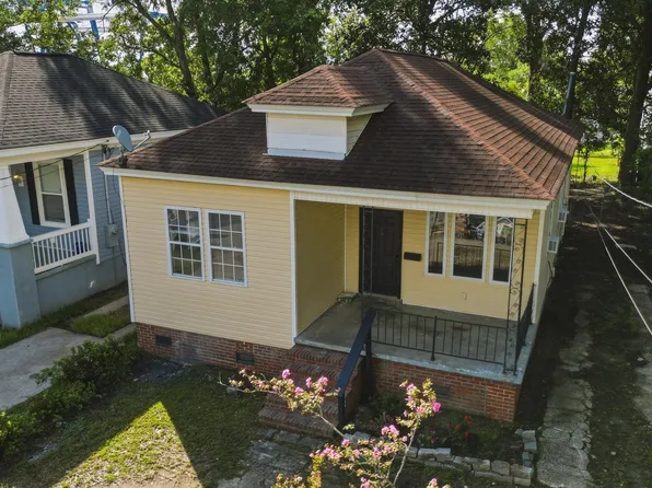 1811 Carlton St, North Charleston, SC 29405